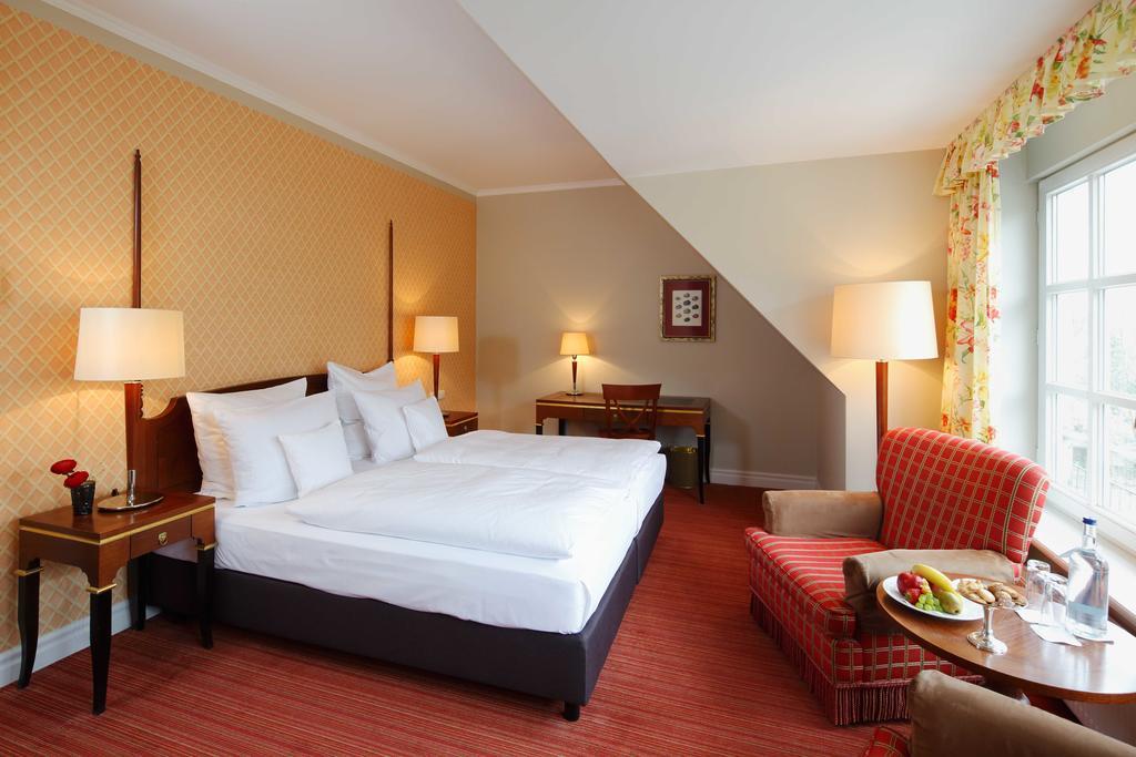Romantik Hotel Kieler Kaufmann ภายนอก รูปภาพ